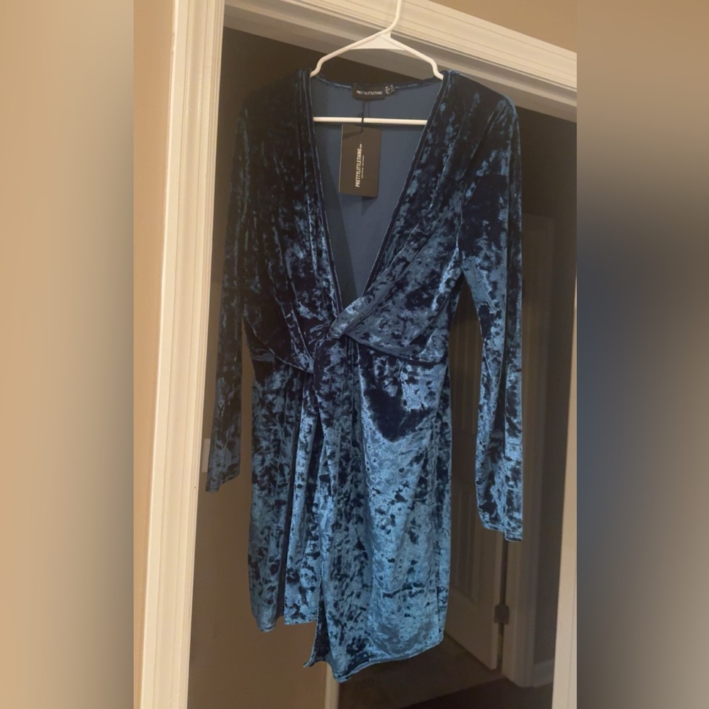 Pretty Little Thing blue velvet dress. New with Tags.